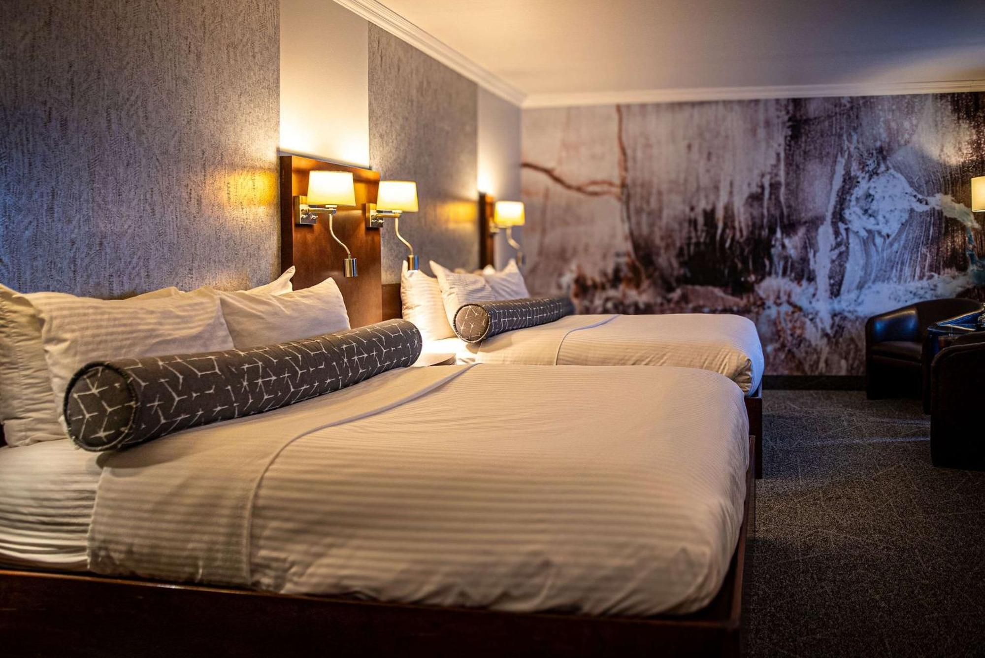 Chambre Double avec 2 Lits Doubles - Non-Fumeurs